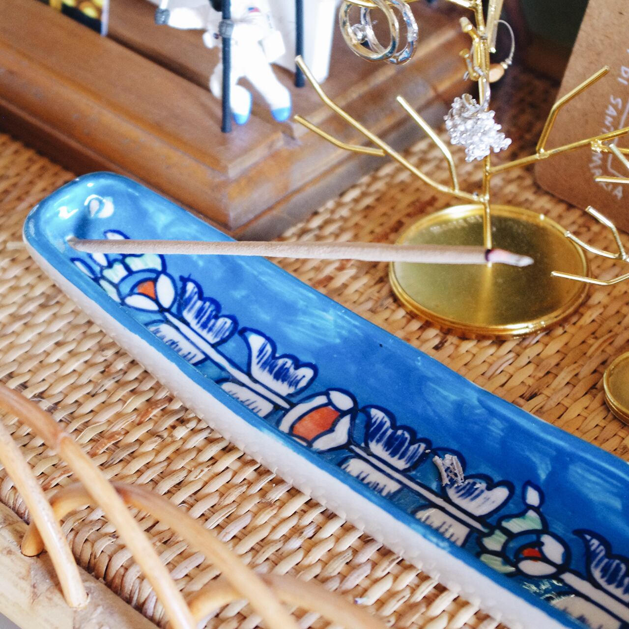 Blue pottery incense holder