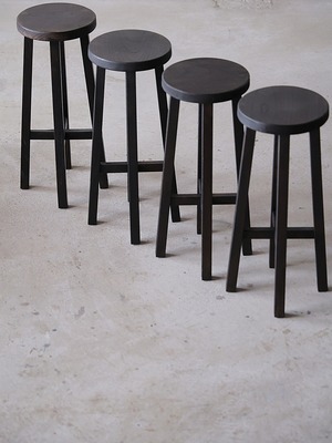 ハイスツール　欅 黒【送料込】