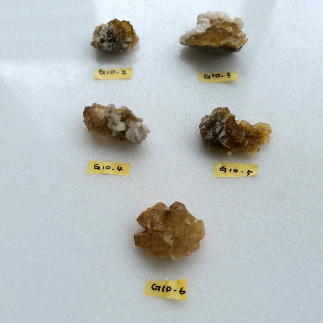 【豊かさと知恵を引き寄せ、未来への可能性を広げる】ゴールデンフローライト　3A　クラスター　G10_5