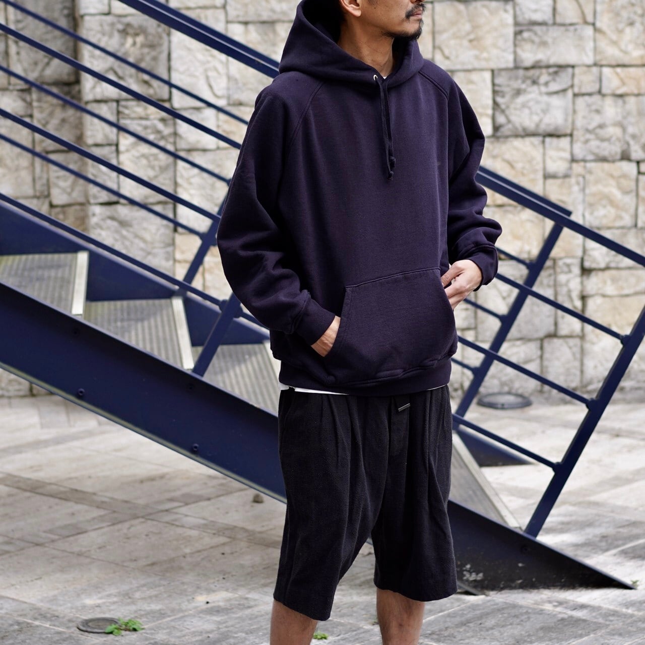 COMOLI コットン吊裏毛 クルーネック FADE NAVY