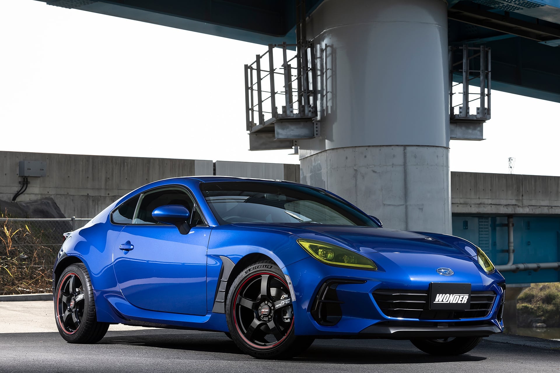 トヨタGR86用】ヘッドライトカバー「ライトスモーク」 | wonder