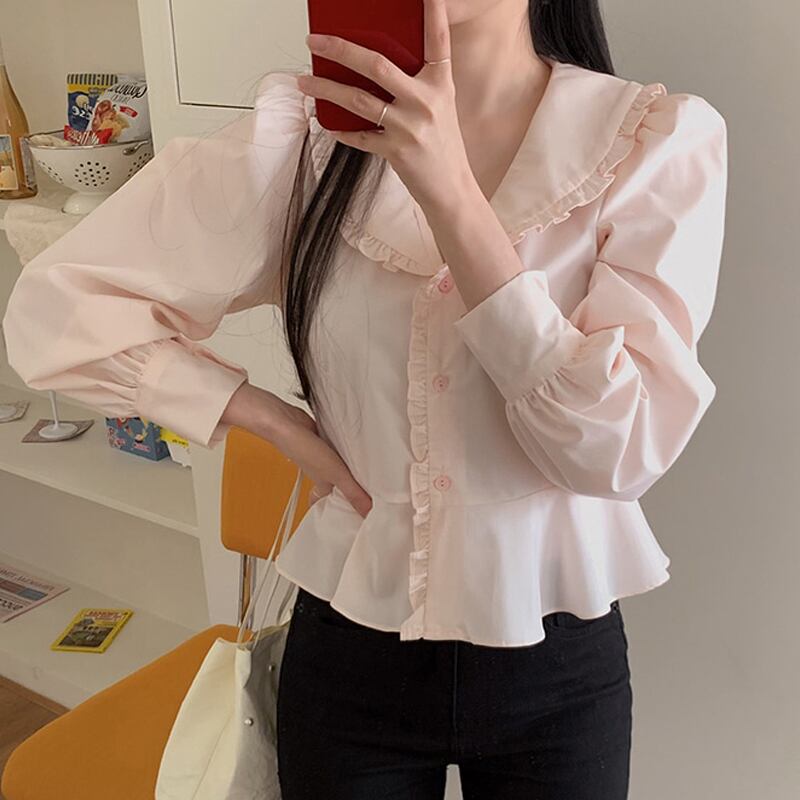 トップス レディース シャツ ブラウス 長袖 襟付き ビッグカラー ペプラム かわいい 大人可愛い きれいめ 上品 エレガント 清楚 フェミニン おしゃれ お洒落 綺麗 お嬢様 こなれ感 ラブリー キュート ガーリー ロマンチック 抜け感 送料無料 存在感 無地 OL 通勤 学生 通学 デート お出かけ 女子会 休日 S M L ピンク ホワイト 春 秋 10代 20代 30代 韓国 韓国系 着回し 普段使い 重ね着 ギフト プレゼント ファッション コーデ プチプラ モテ トレンド 流行 インスタ映え