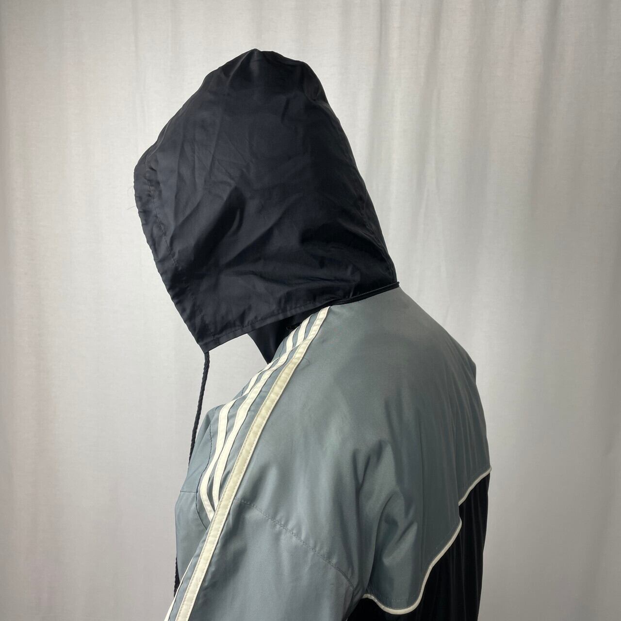 00年代 adidas アディダス ナイロンジャケット 中綿入り メンズL相当