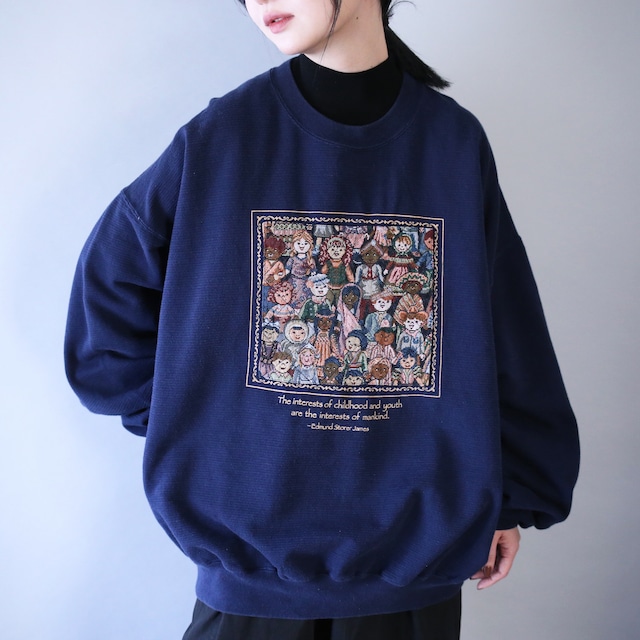 human weaving  illustration design XXL over silhouette sweat