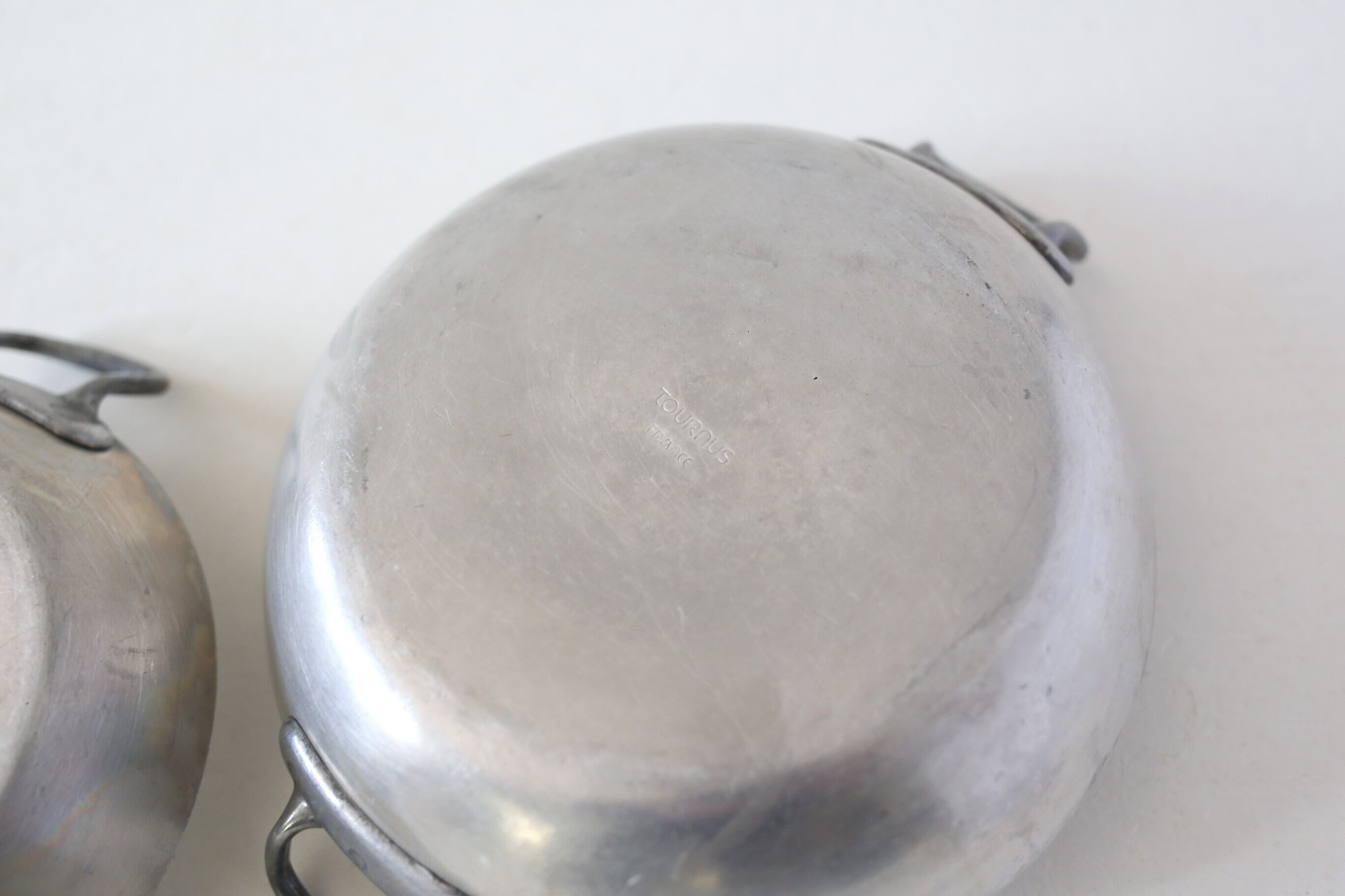 Tournus製 アルミ 平鍋 両手鍋 フランス アンティーク Tournus製 アルミ 平鍋 両手鍋 フランス アンティーク