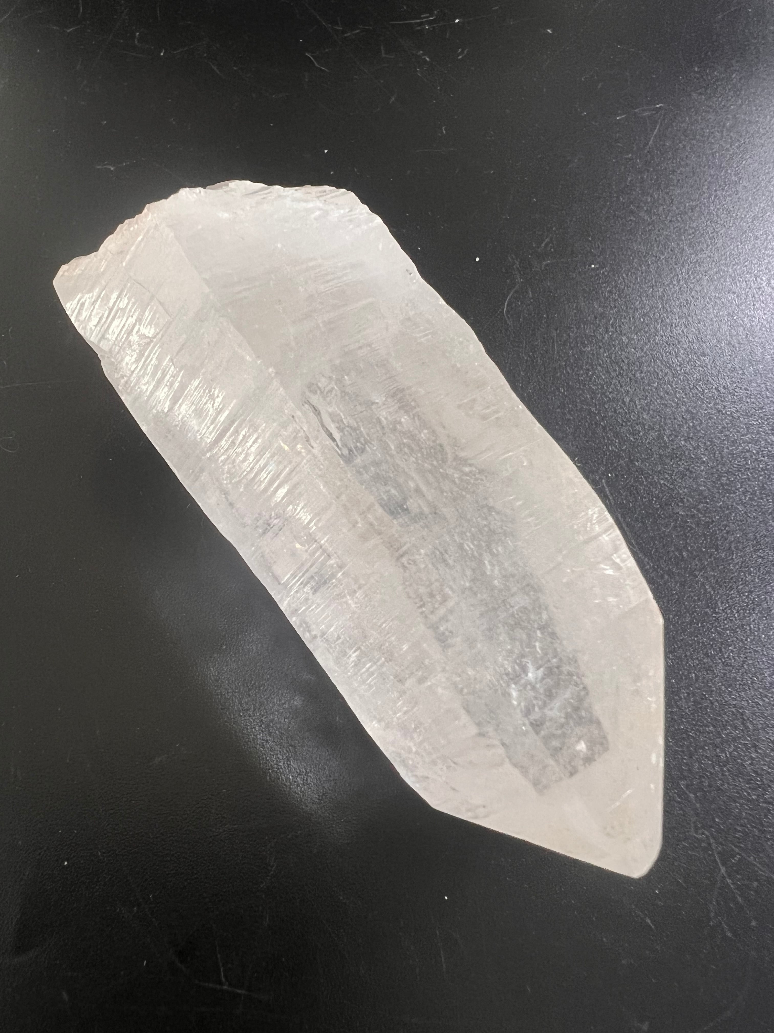 E33036】セルフヒールド 両錐 水晶 クォーツ ヒマラヤ水晶 ヒマラヤ産