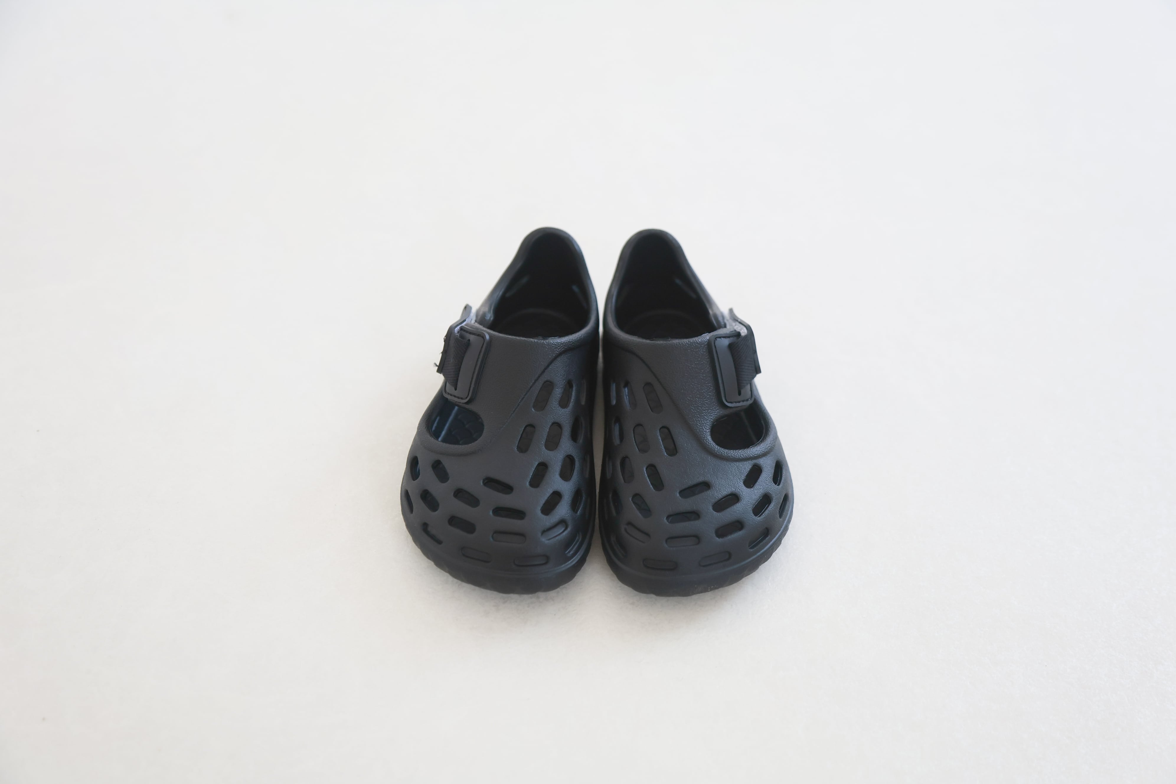 igor(イゴール) / TIJUCA / Negro / 15〜21cm