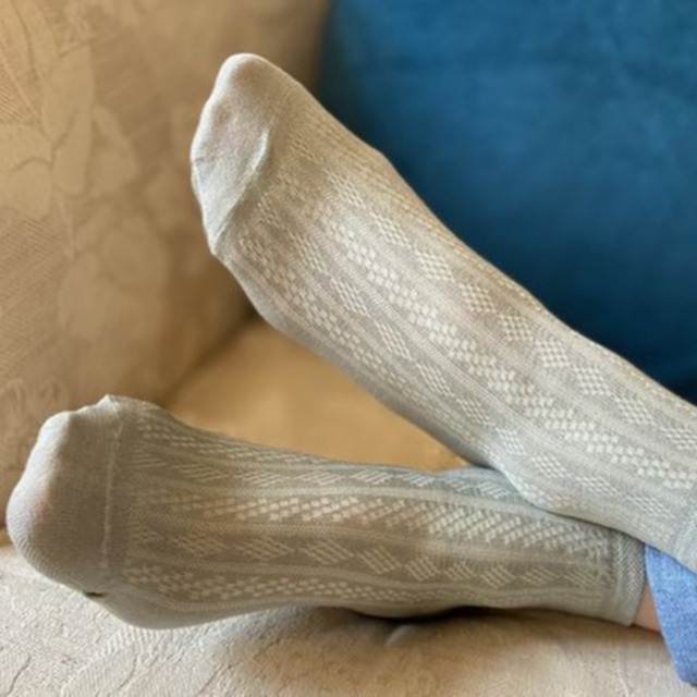 Collegien - Antoinette Lightweight Pointelle Socks / Aigue Marine