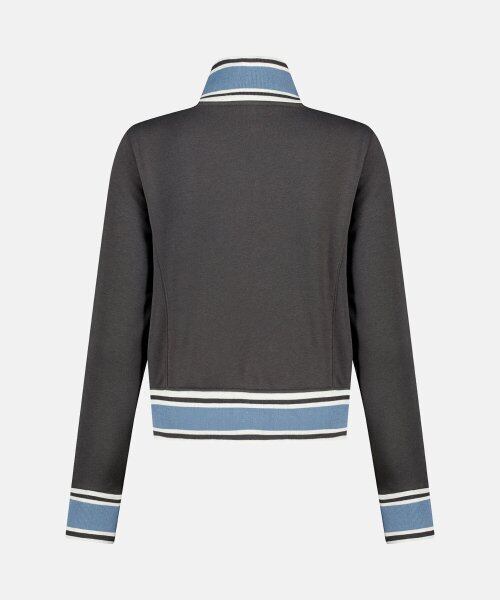 ☆IVE レイ 着用！！【SUNLOVE】W Emblems Track Jacket Blue | もごつ