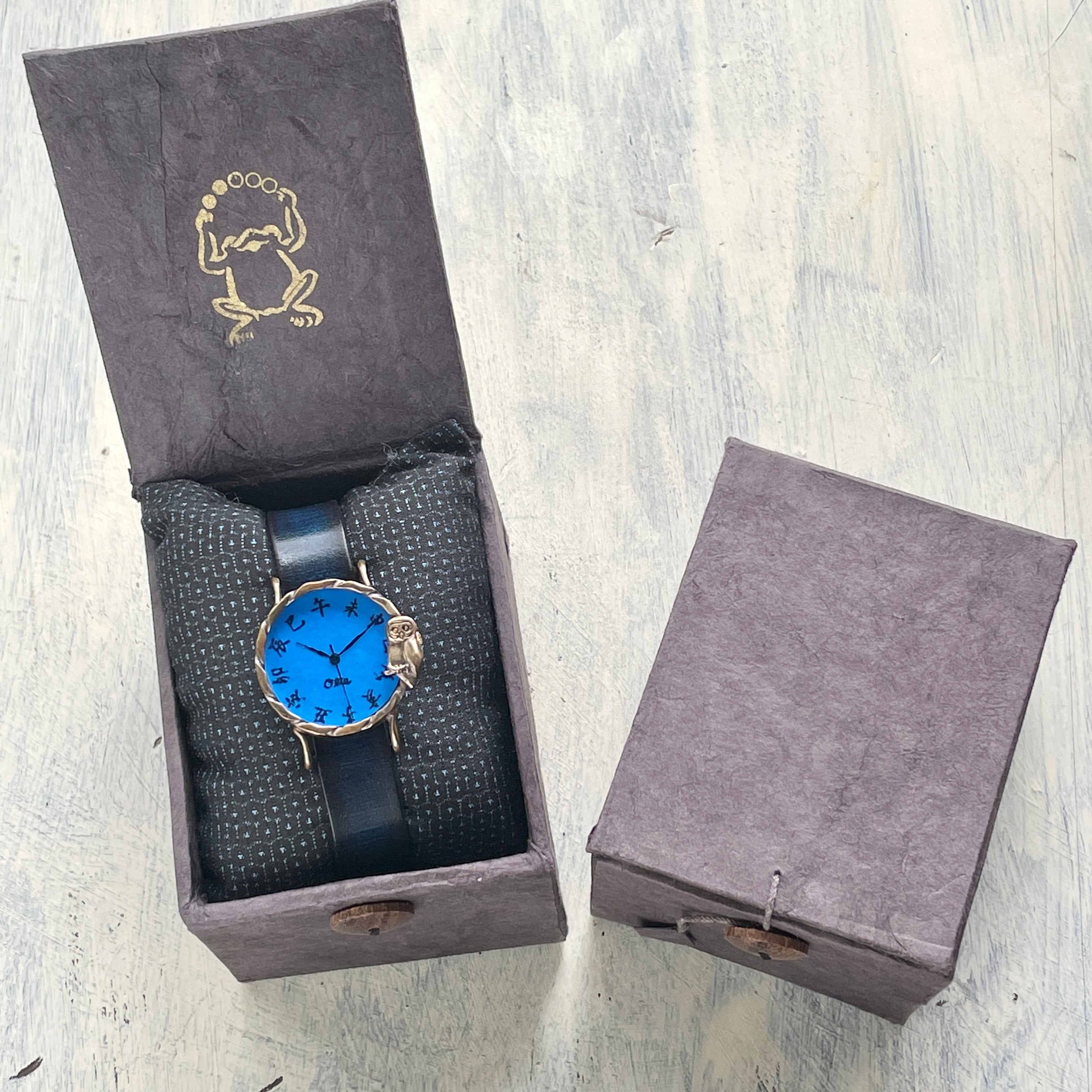 夜のふくろう腕時計M深青江戸 | カエルの時計屋さん