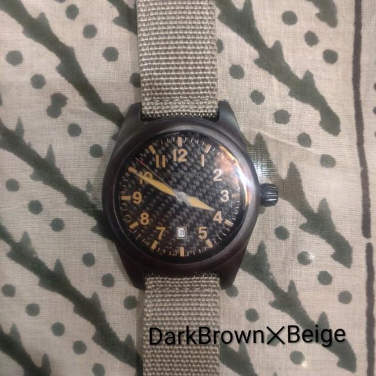 Wood Frame Quatz Watch Fabric Belt 4 Colors in total Accessory Men's Fashion Present Gift