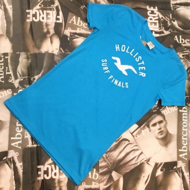 HOLLISTER　WOMEN　Ｔシャツ　Ｌサイズ