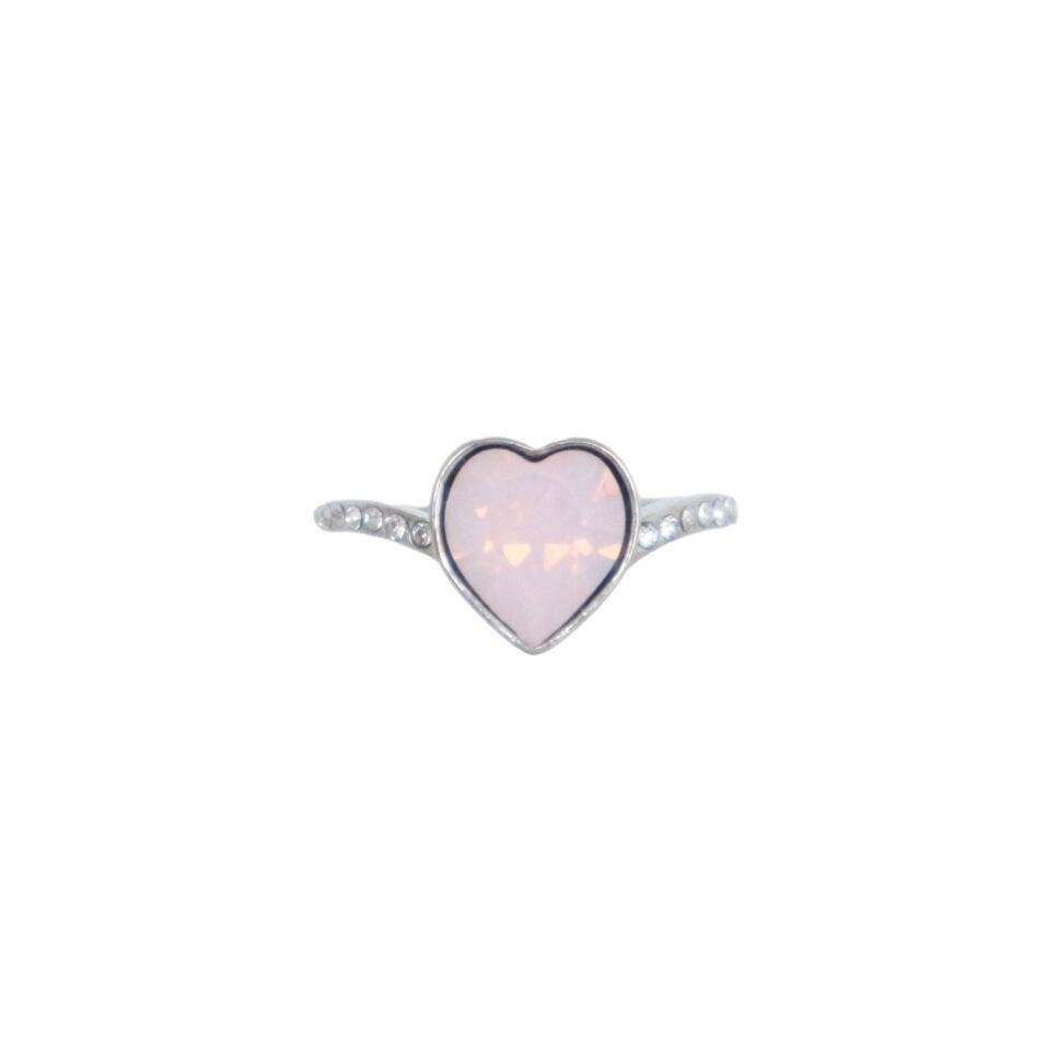Heart opal ring