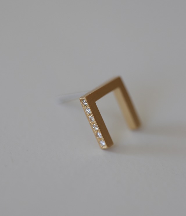 Diamond Pierced Ⅰ K18YG / AL-006