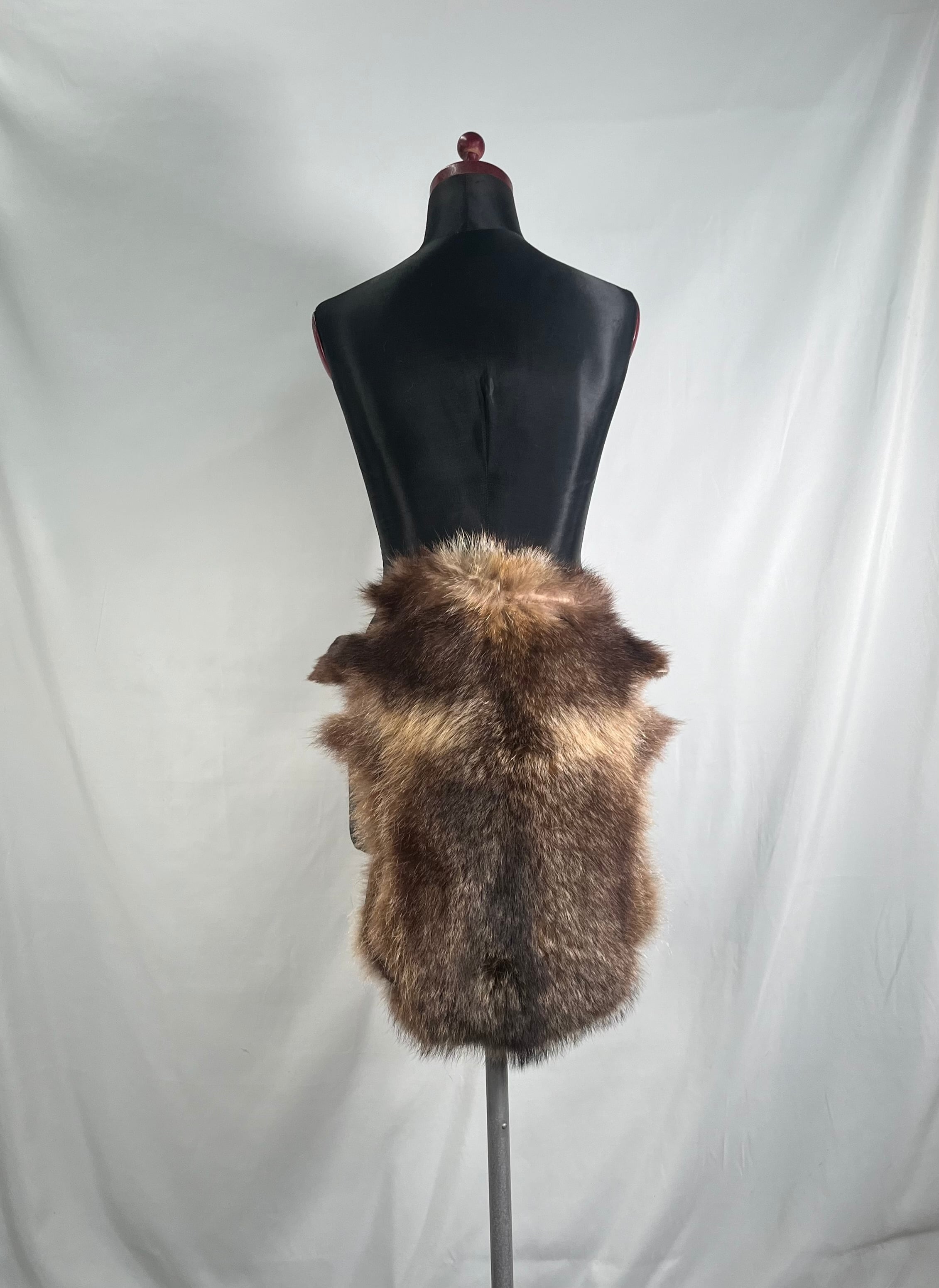 しり当て ニホンタヌキ 青森県産 w85㎝～115㎝ 長さ44㎝×幅30.5