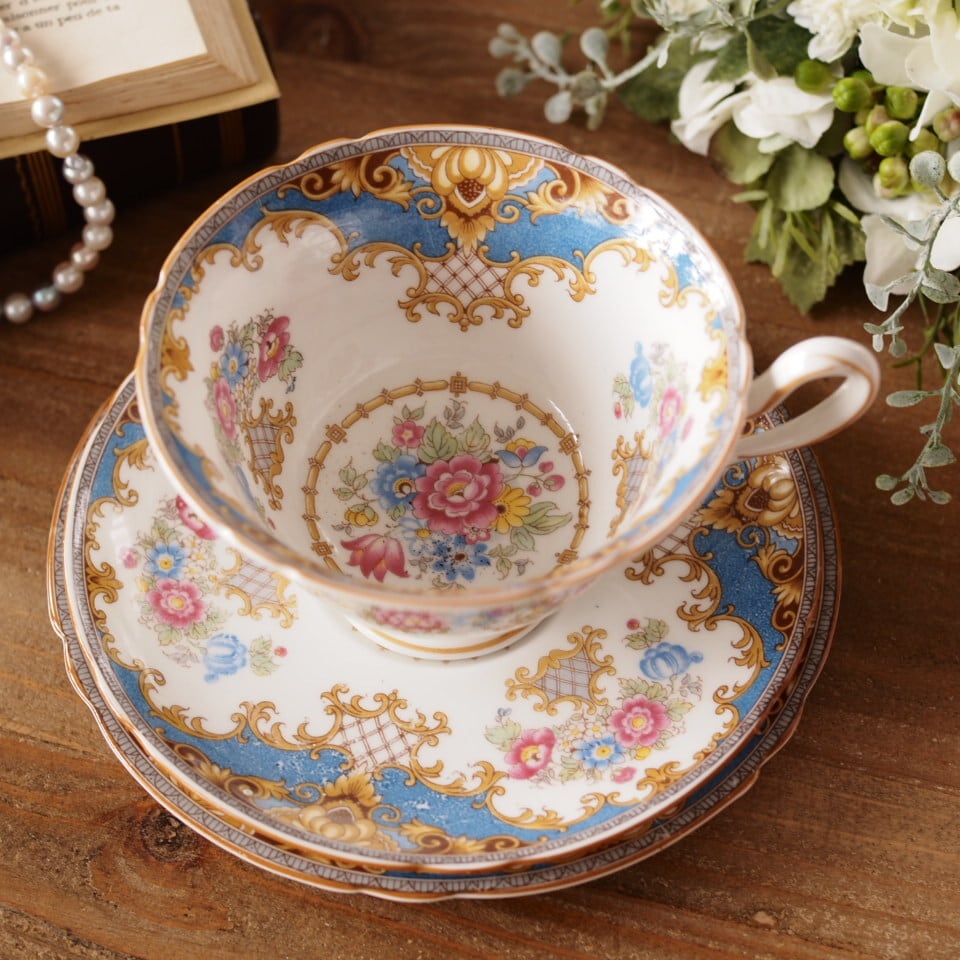 シェリー | antique FEELPORT アンティーク食器の専門店