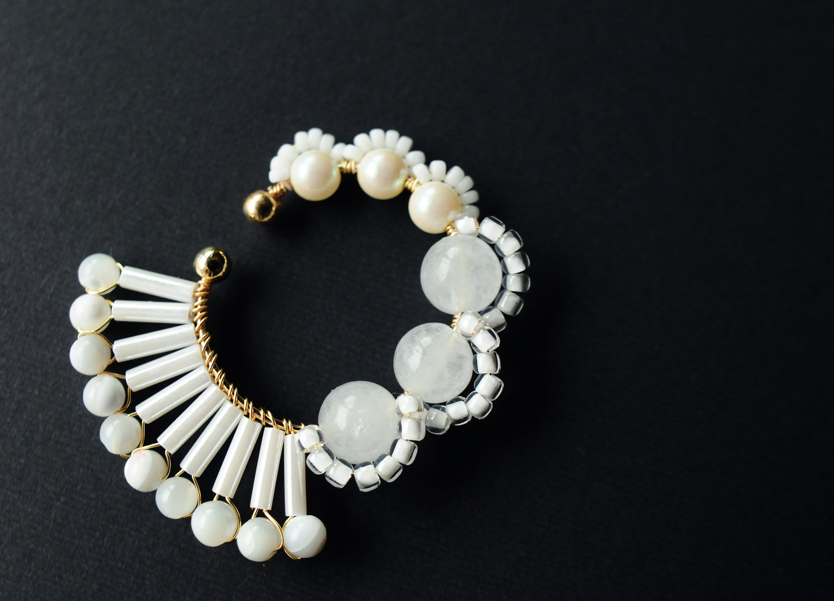 ＜Rollo～イロヅクビジュー～＞イヤーカフ『 ハミングバード/hummingbird 』<WHITE>