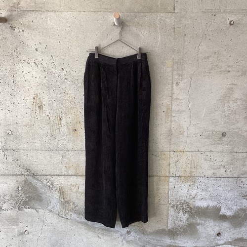 Shiny corduroy pants