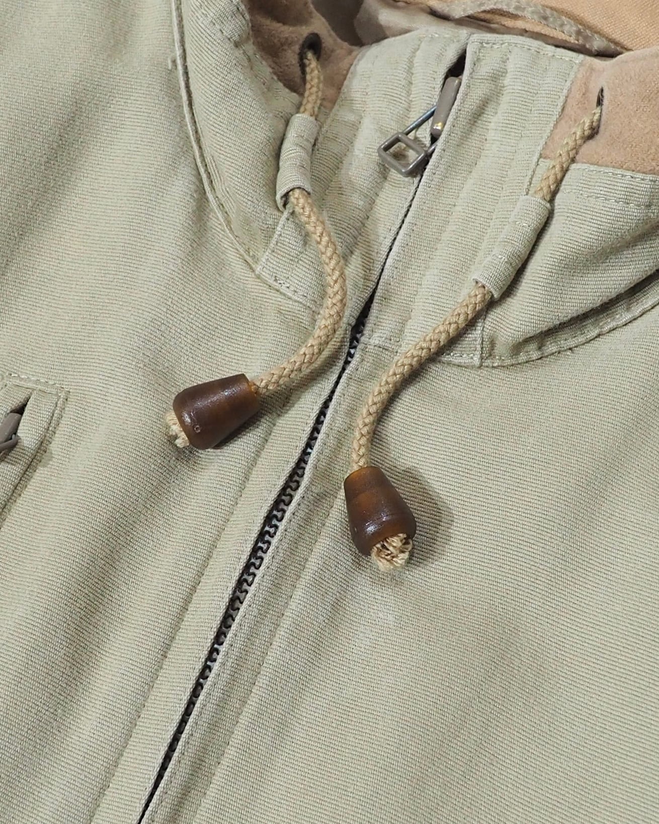 1990s " Looney Tunes - Sylvester the Cat " Embroidery vintage Drizzler jacket