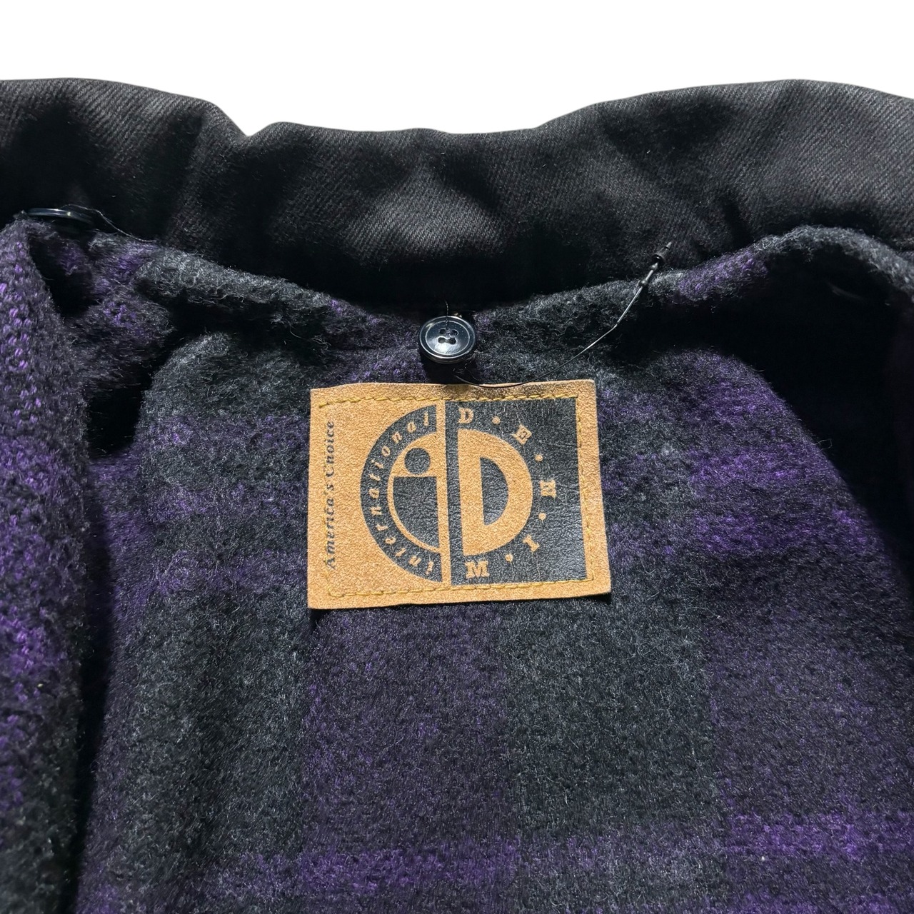 “Eye” motif 2tone denim award jacket