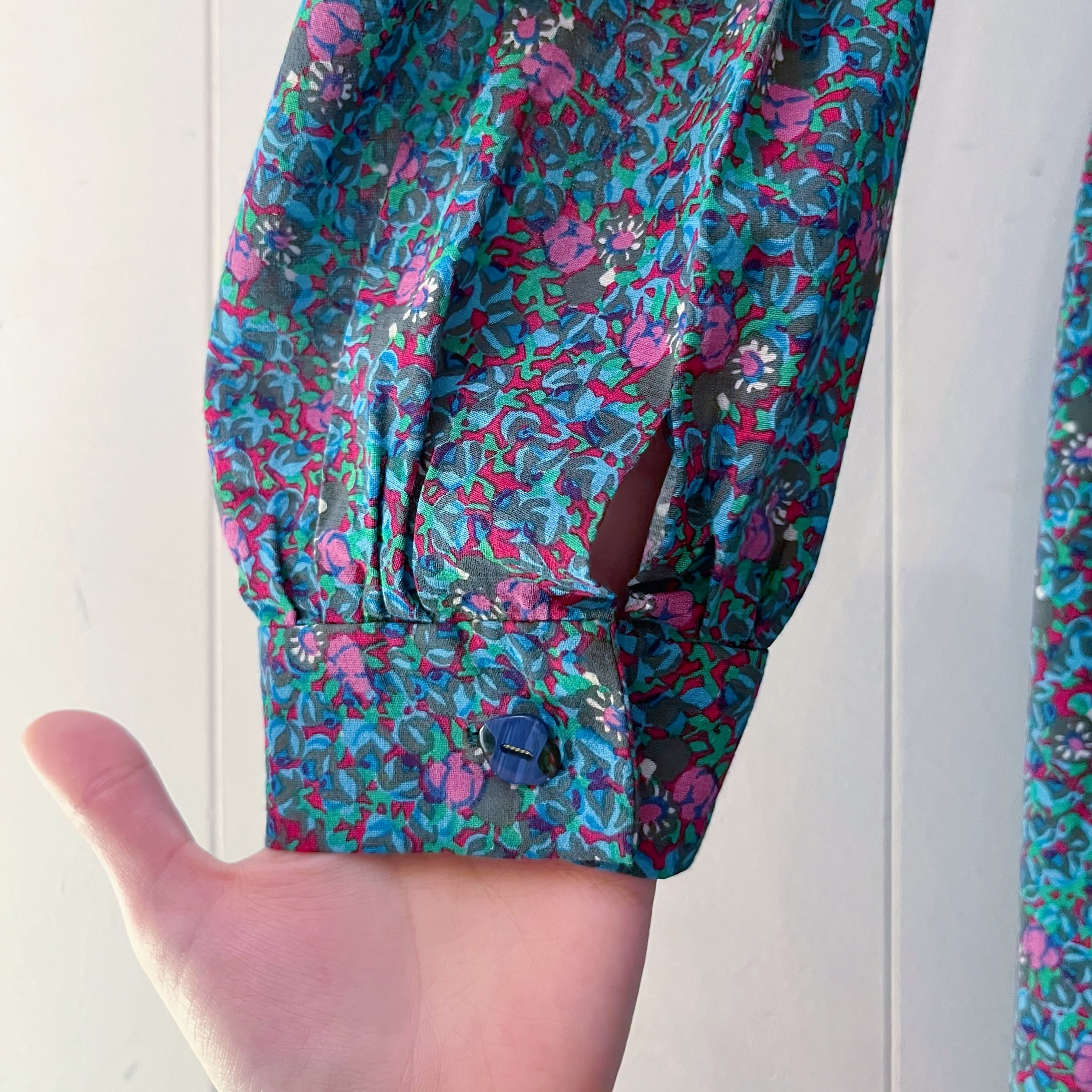 pink line flower gather one-piece