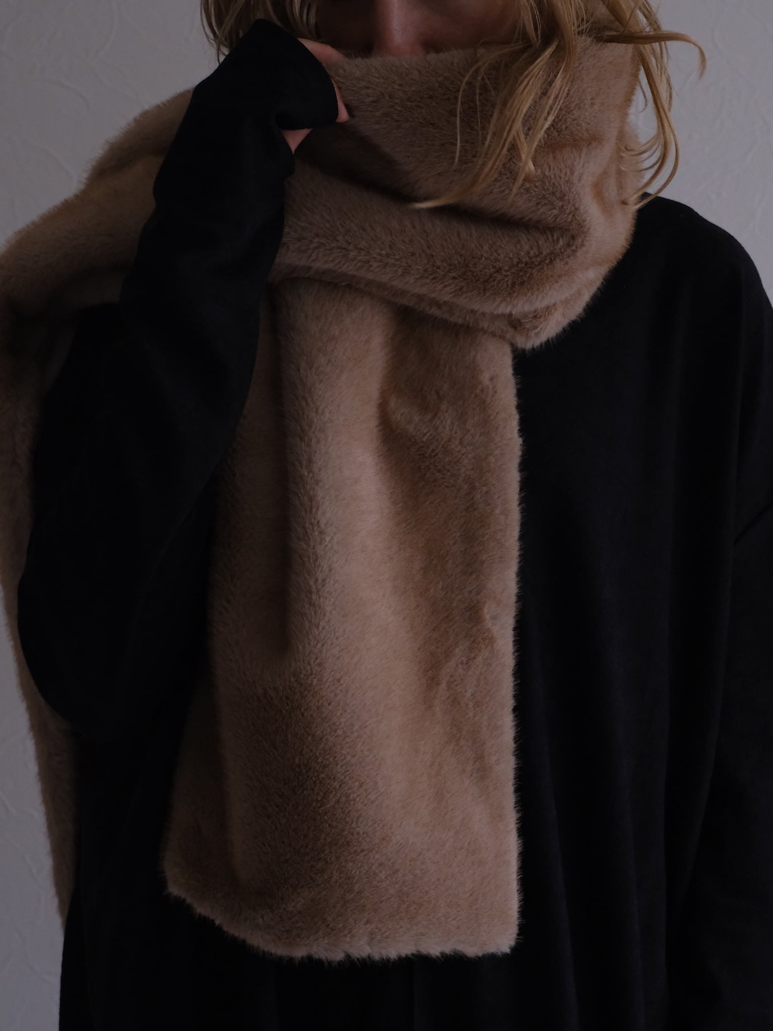eco fur stole (beige)