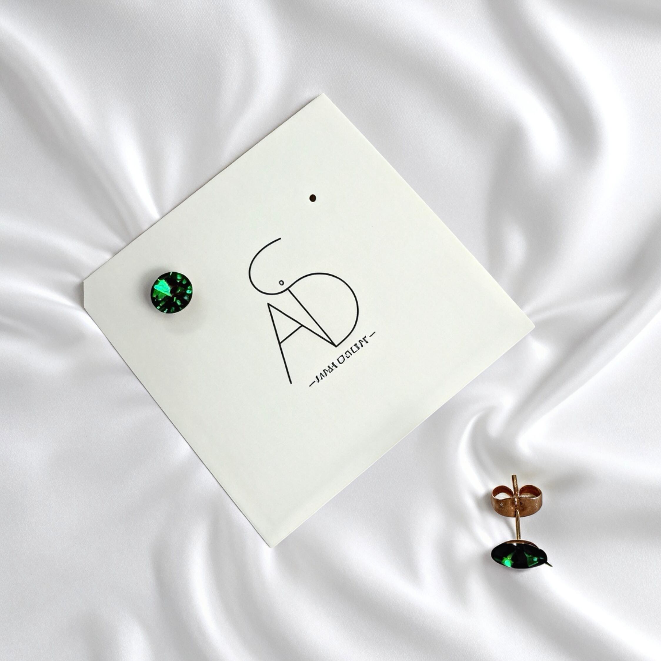 MIEL FOREST 18Kコーティングキャッチピアス | Asian DolL JAPAN CONCEPT