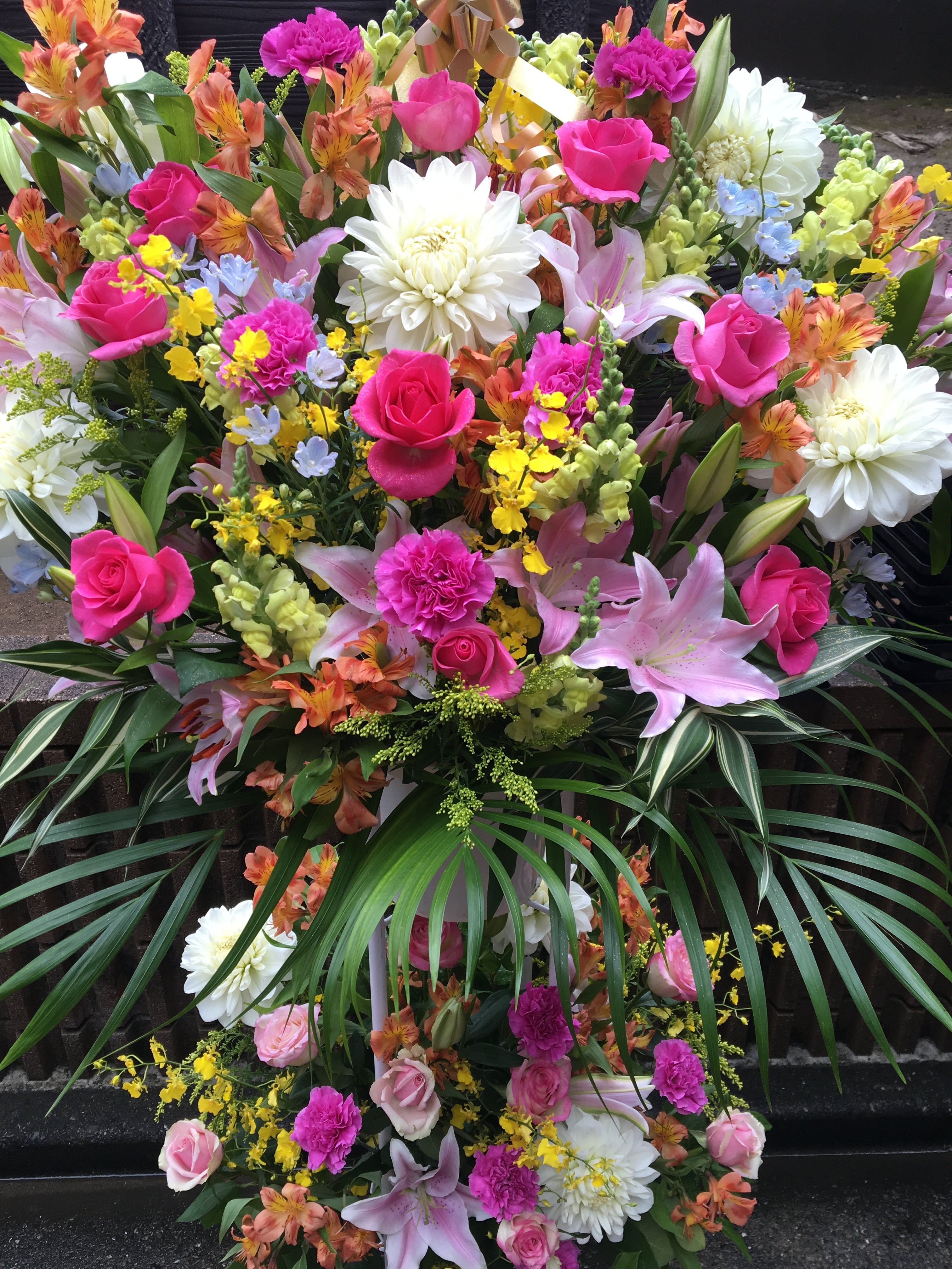 葛飾区亀有限定スタンド花 | T-RISE FLOWERS ENTERTAINMENT