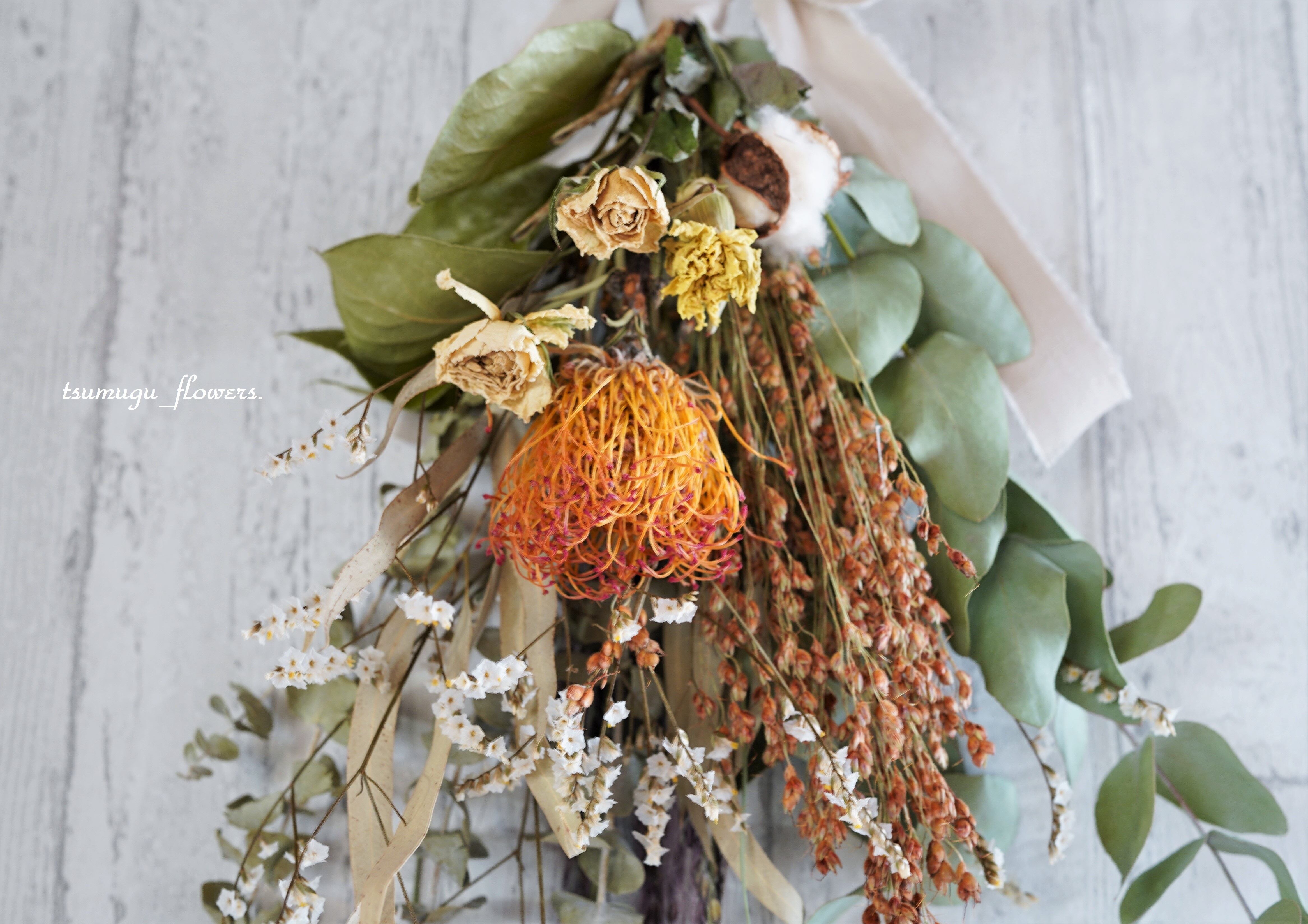 5.秋色スワッグ ピンクッションの横型秋色スワッグ