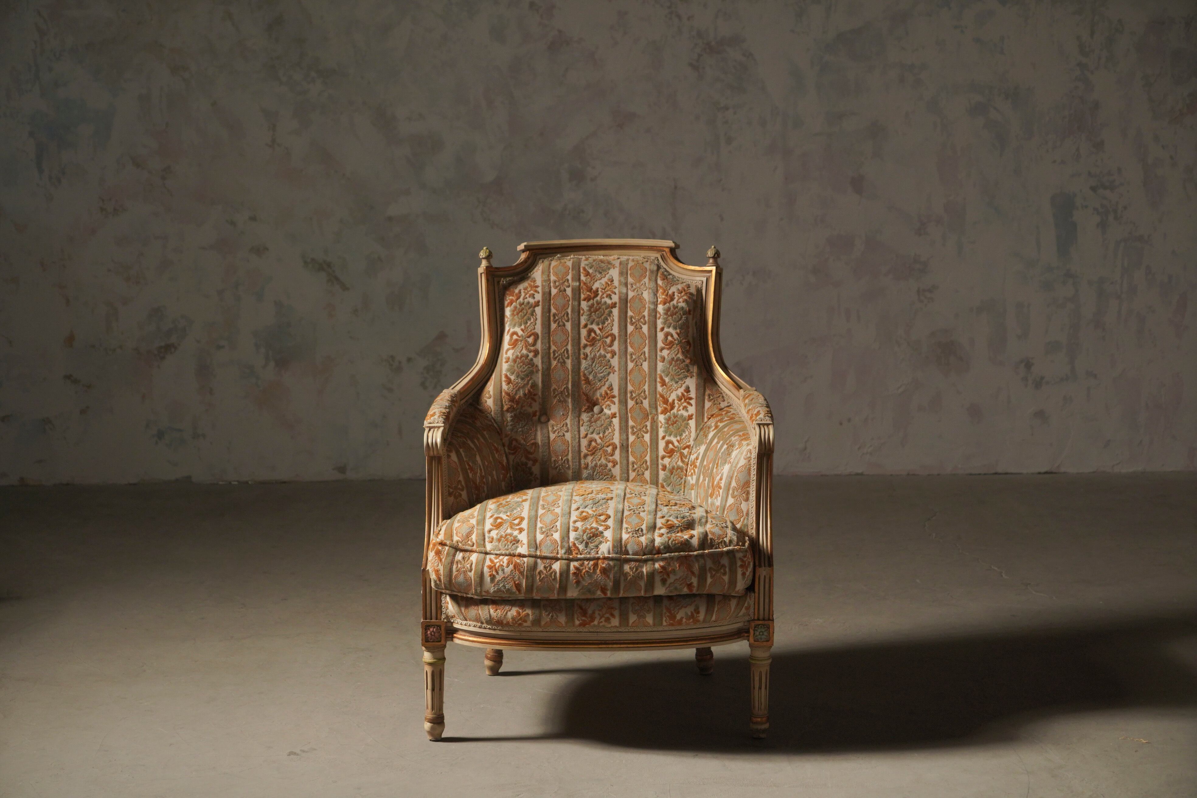 シングルソファー/ソファー/花柄/刺繍/彫刻/アンティーク | IWARE kagawa