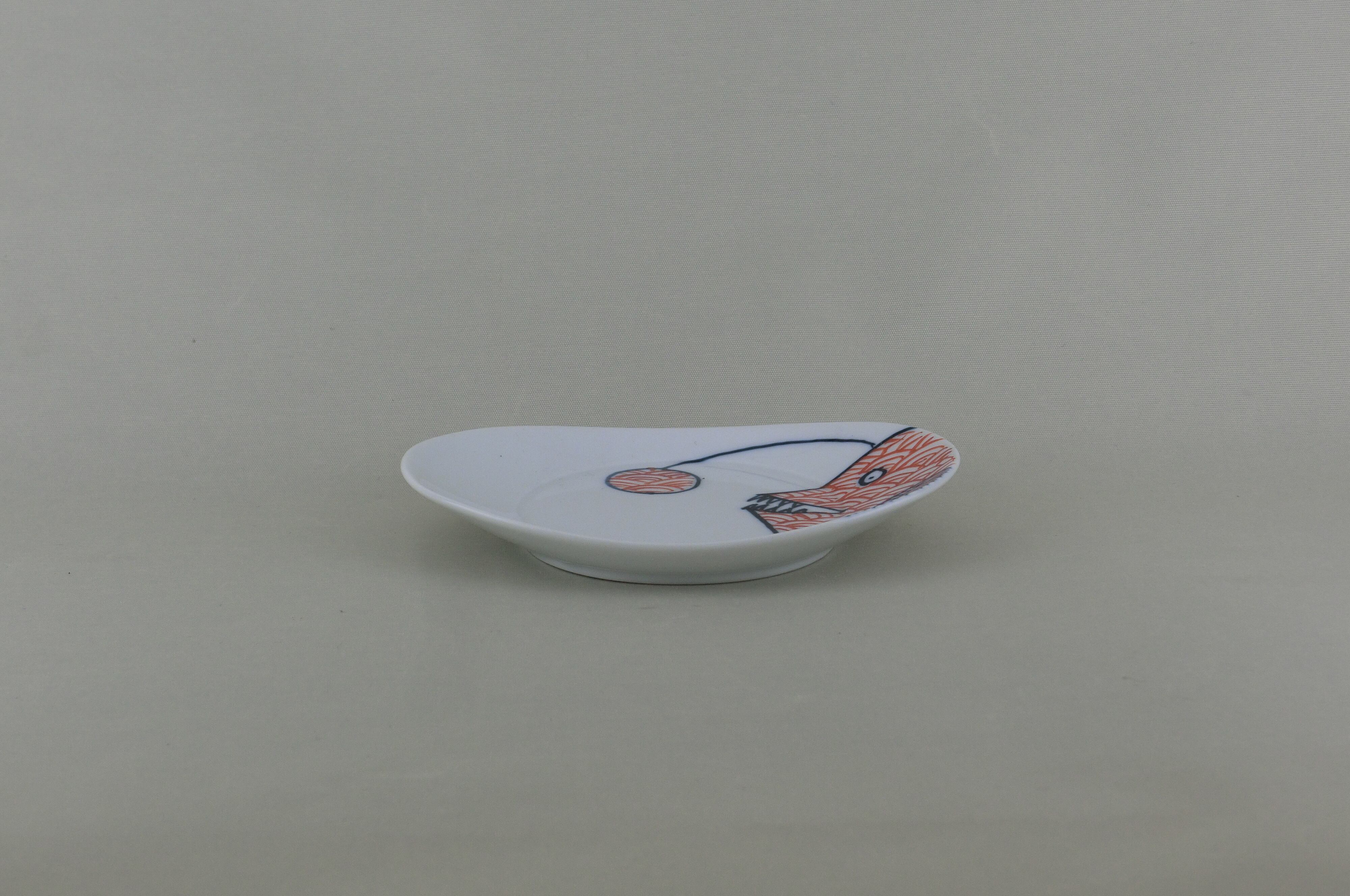 変魚シリーズ　小皿　ちょうちん（赤）