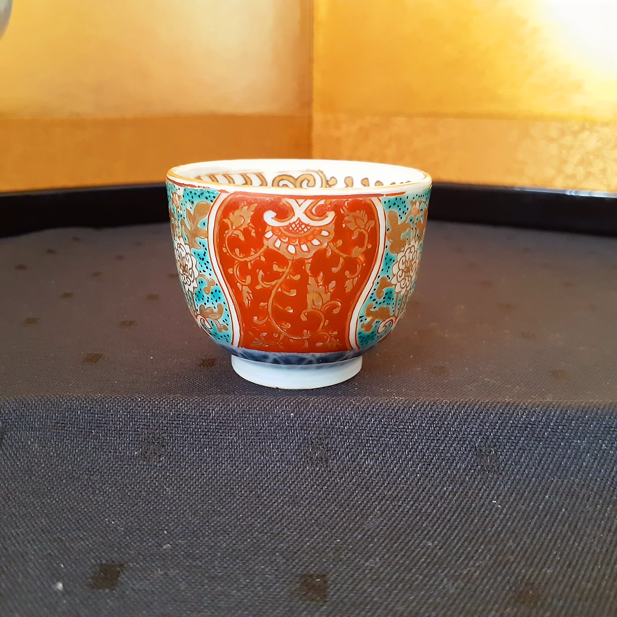 (専用)古伊万里　みじん唐草猪口　銀ホヤ付 古伊万里 みじん唐草猪口 銀ホヤ付 2025年最新】古伊万里 微塵唐草の