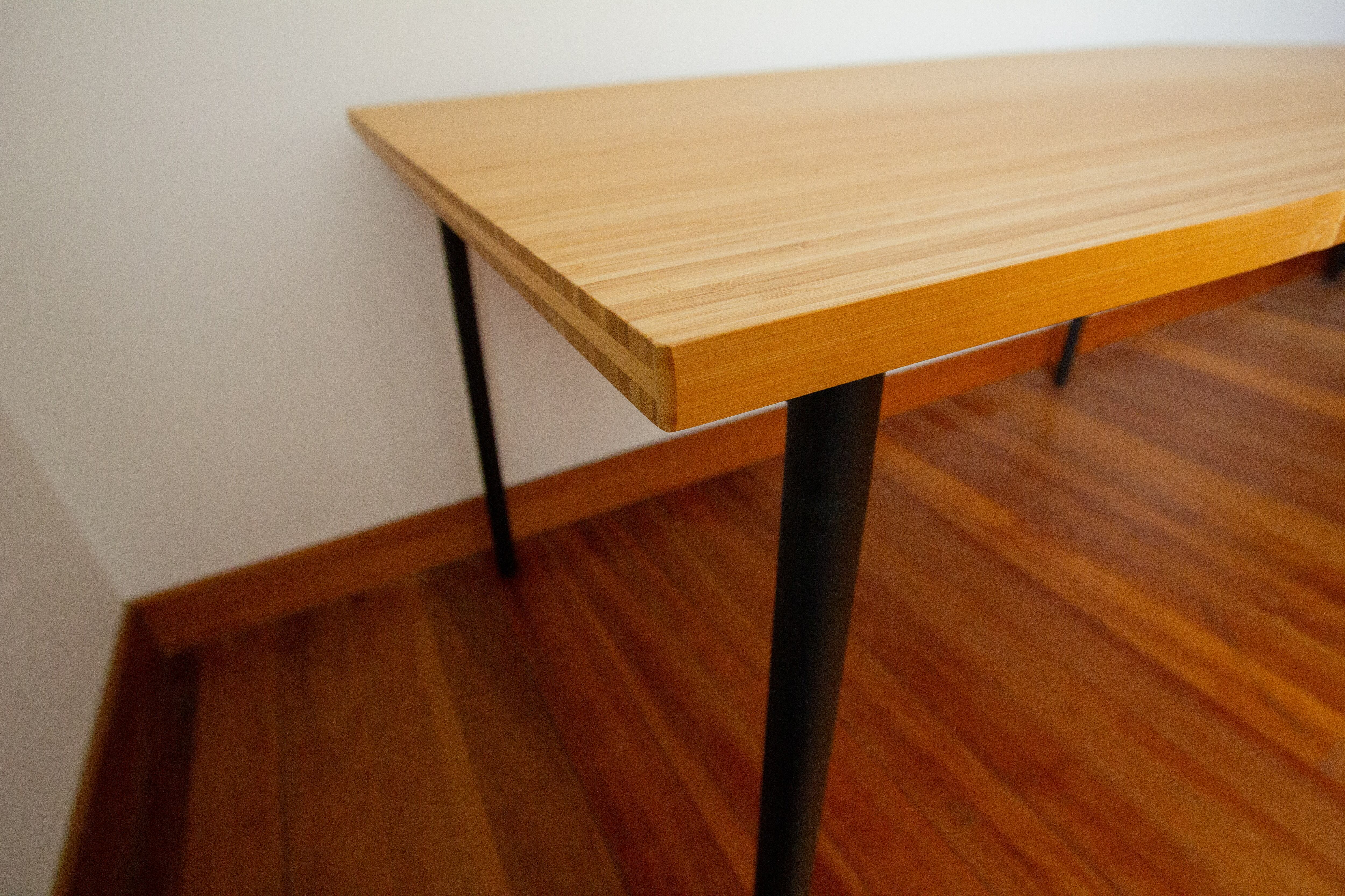 涼やかな竹の天板に癒される、ダイニングテーブル」 竹材/ダイニング