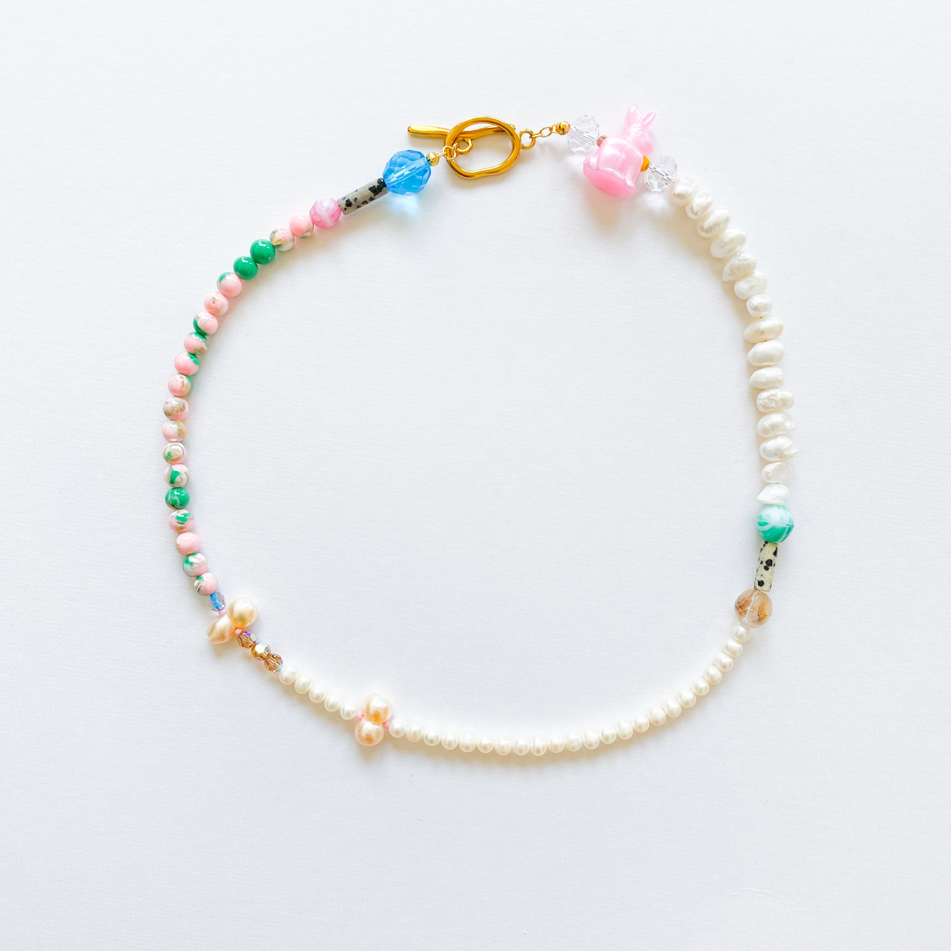 淡水パールとビーズのネックレス(たまに天然石）