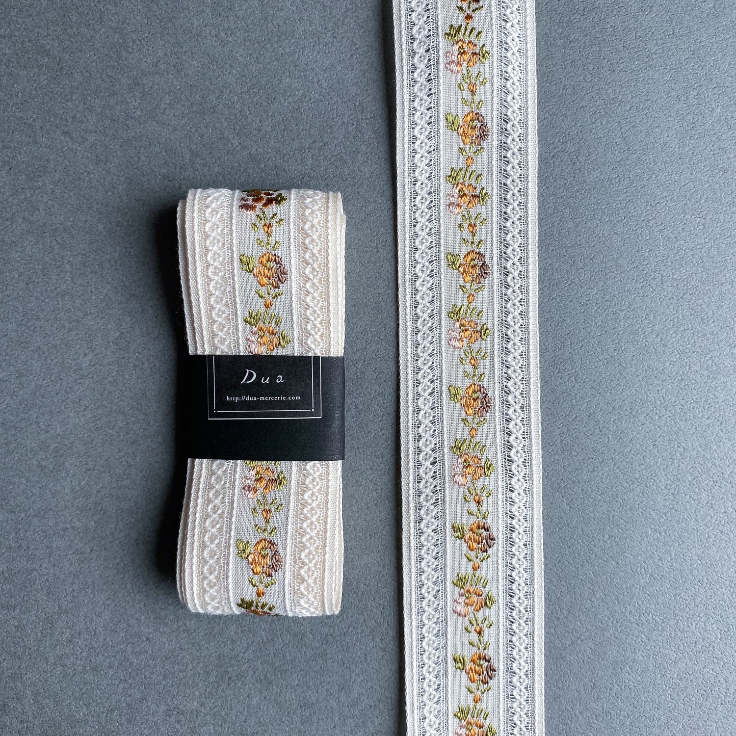 再入荷〉MOKUBA お花刺繍ジャガードリボン（50cm〜） | Dua