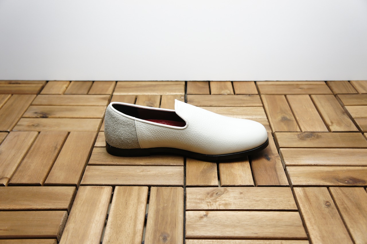 SLIP-ON SHOES (SHRINK)