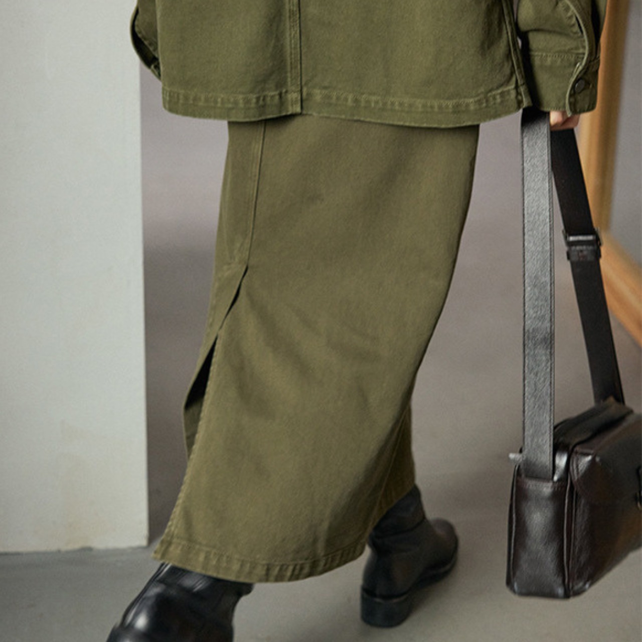 Front Seam Midi Tight Skirt【4color】 T4378