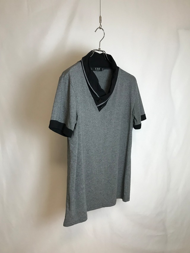 2000s Vintage Grey Shawl Collar Design T-Shirt