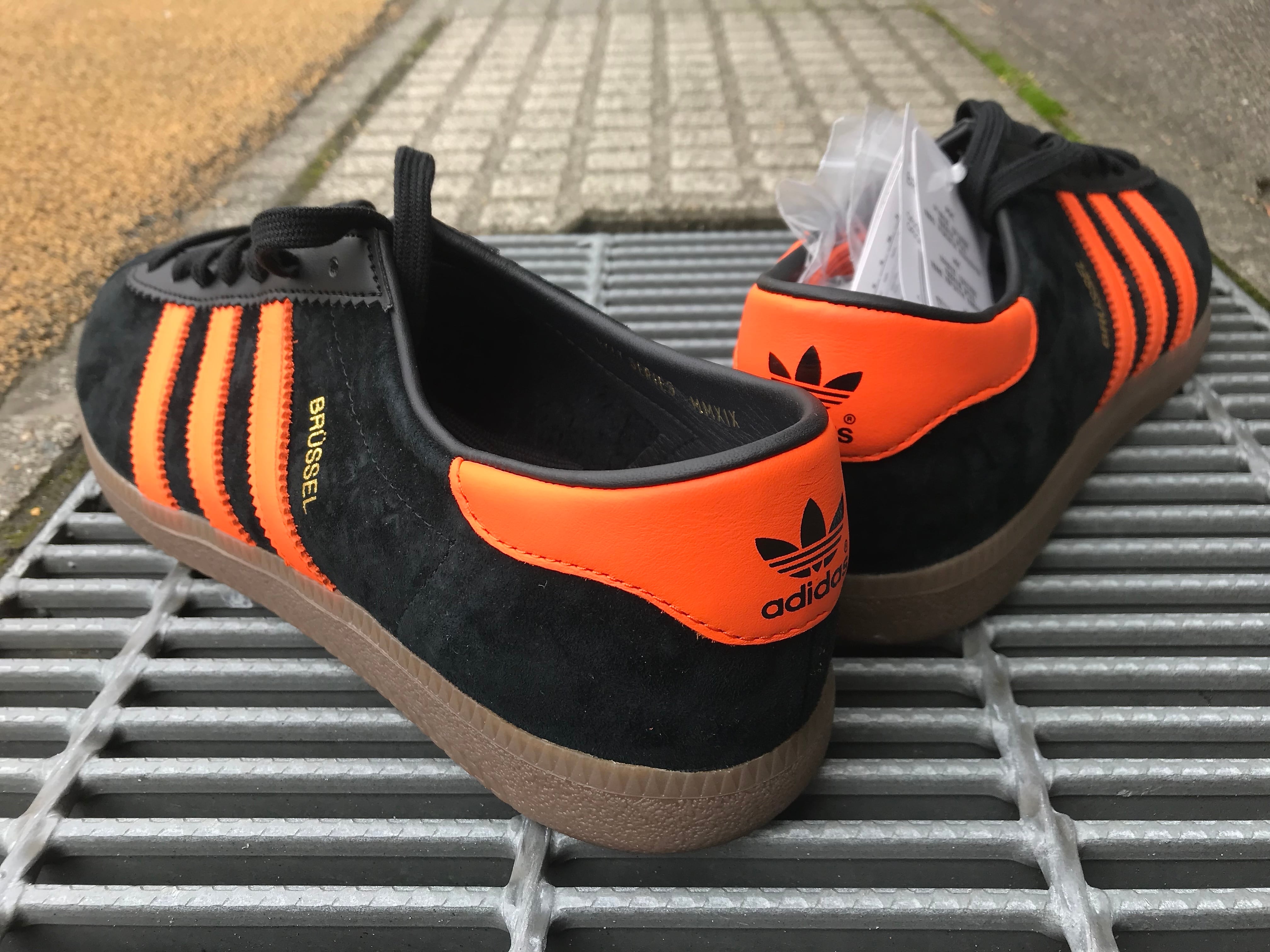 ADIDAS (CBLACK/ORANGE/GOLDMT) | "JACK OF ALL TRADES" MARU