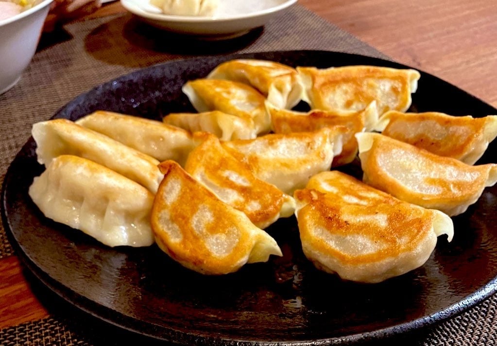 無添加 餃子　24個入（送料別）