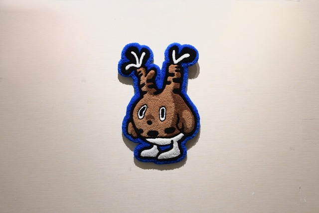 emi tanaji☀︎タナジ "emit anaji ✖️ zacky&pockyラグシリーズ　ブルー" / ART FAIR NAGANO 2026 展示作品【We ship internationally】