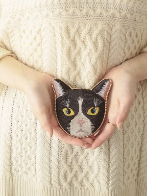 キャット刺繍ミラー