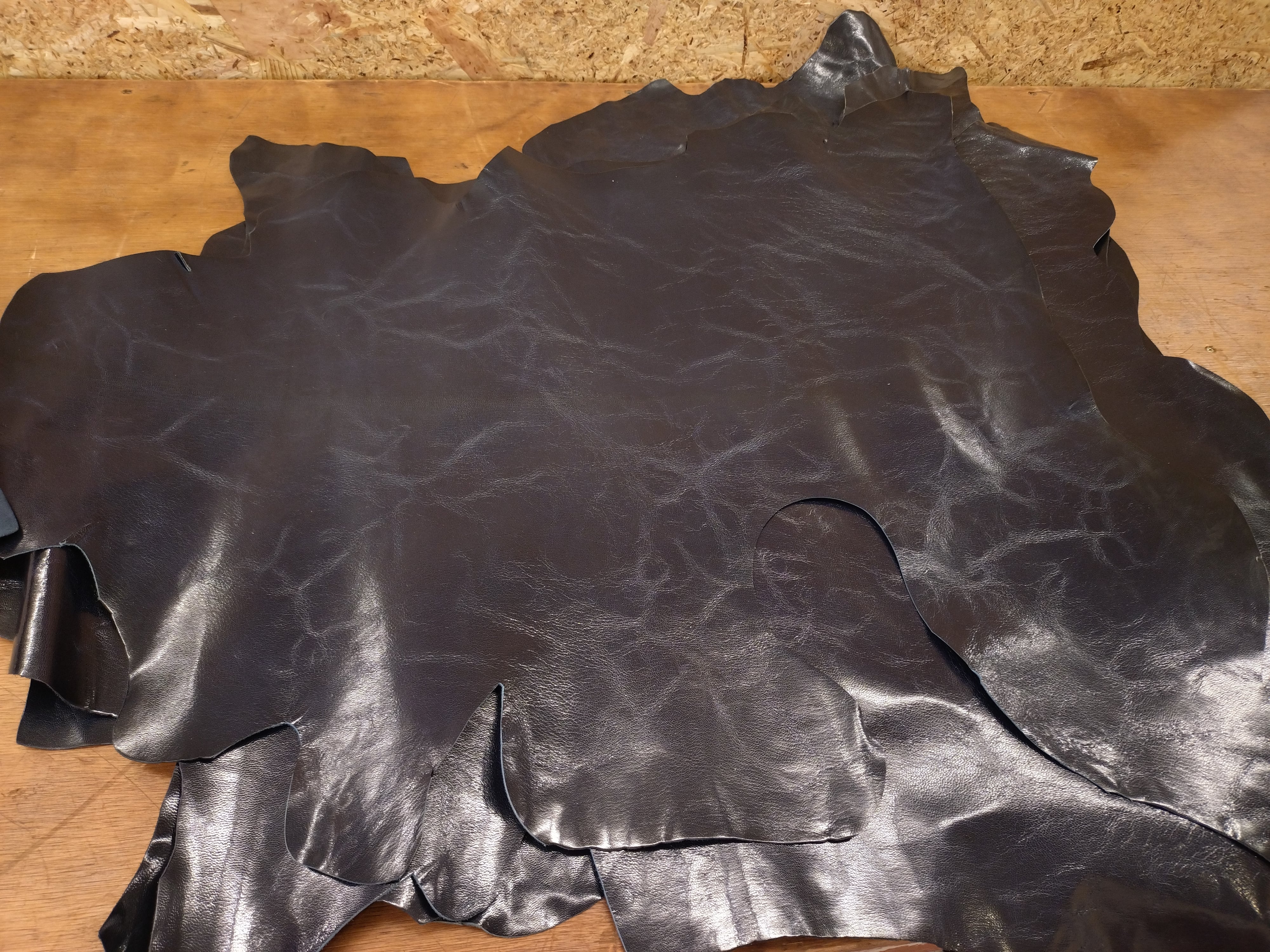 山羊革 ゴートレザー艶仕上/＃55 紺色/64DS | Good Leather