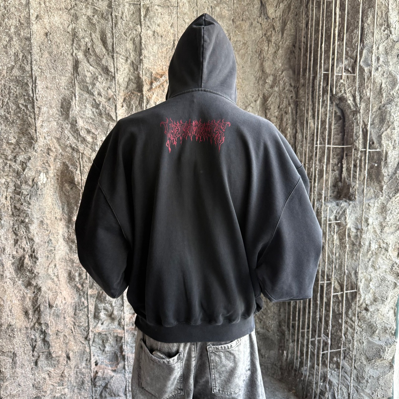 【VETEMENTS】COF JESUS ZIP-UP HOODIE - 13