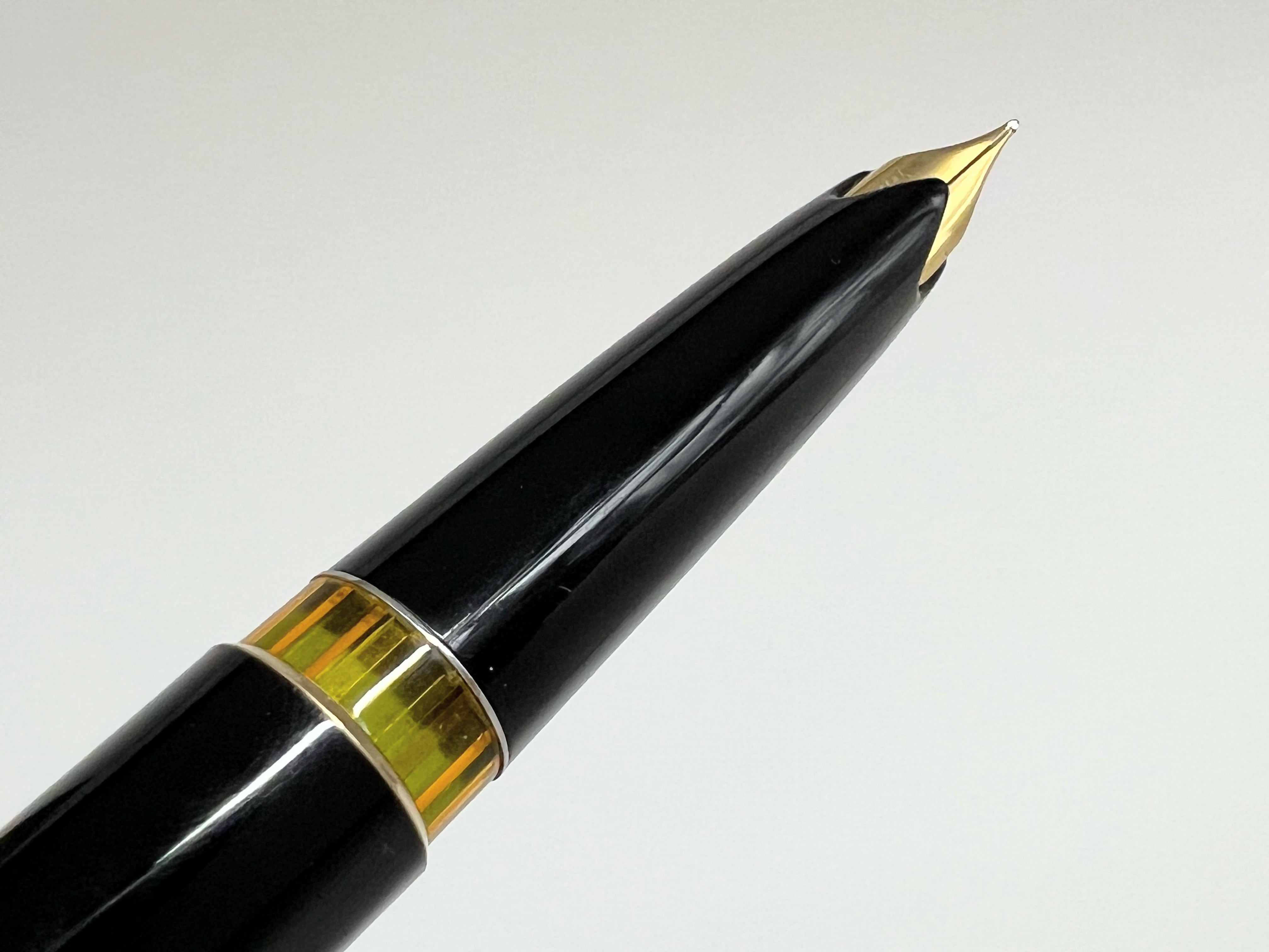 【良品】モンブラン　マイスターシュテュックno.72 18C 2桁シリーズ 詳細ページ | 万年筆 ボールペンなど高級筆記具の販売・買取