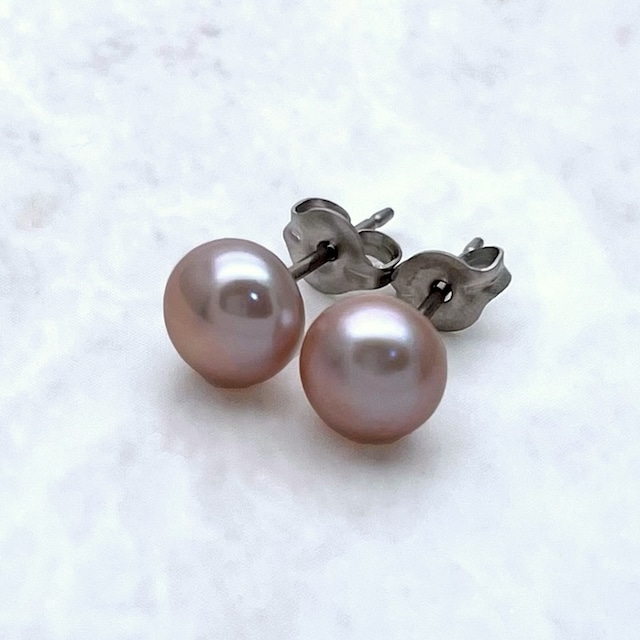 パープル系 本真珠のスタッドピアス/イヤリング 淡水パール チタン SV925 小粒 6mm 7mm 金属アレルギー対応