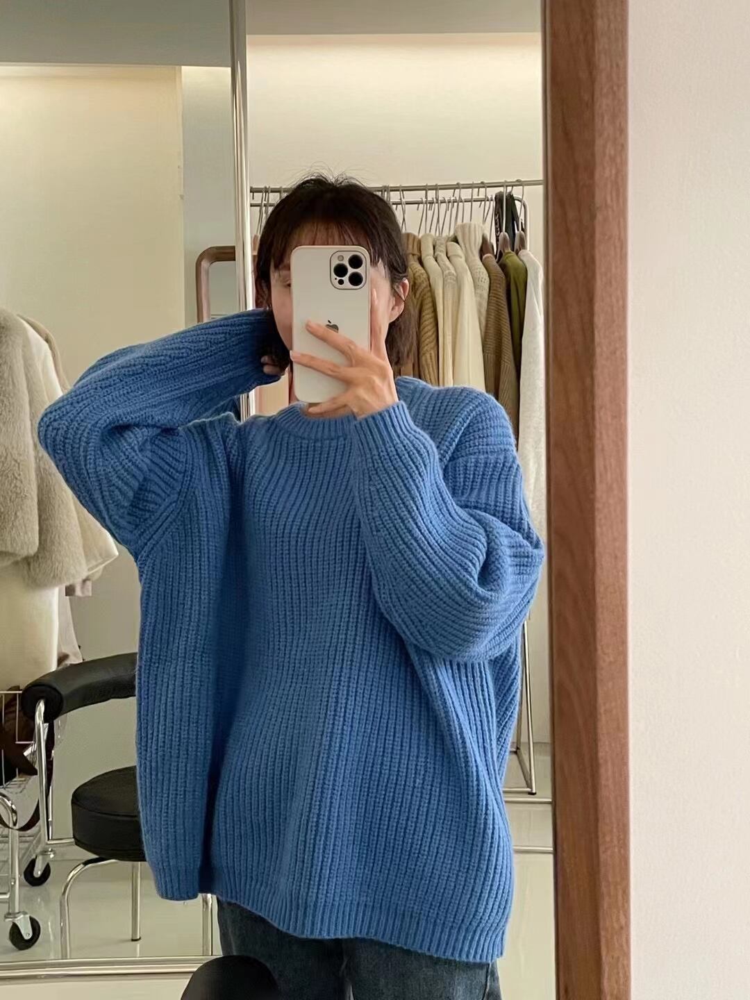 クルーネックカラーニット　AJ2205-513