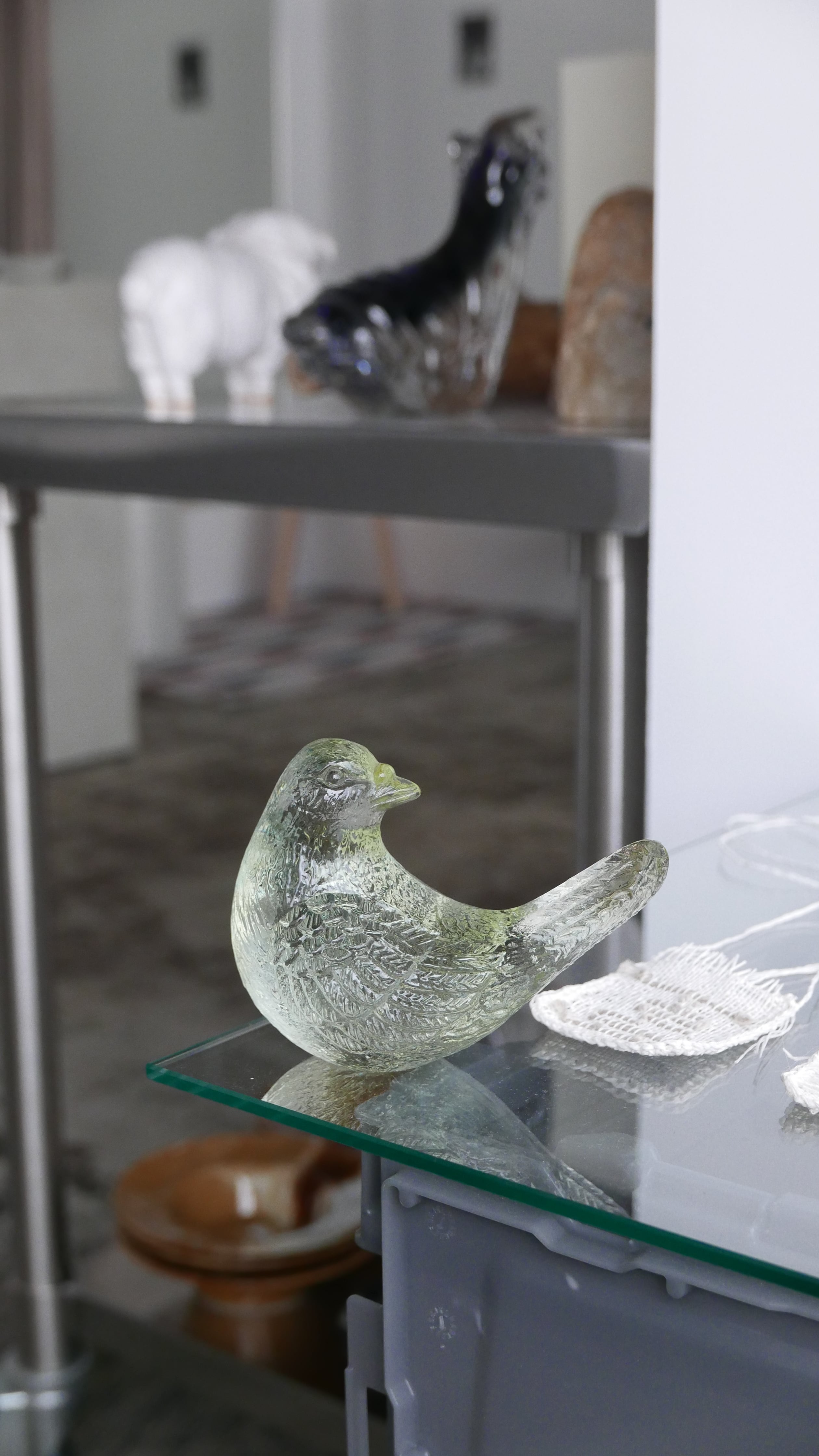 glass object , pigeon , lime green