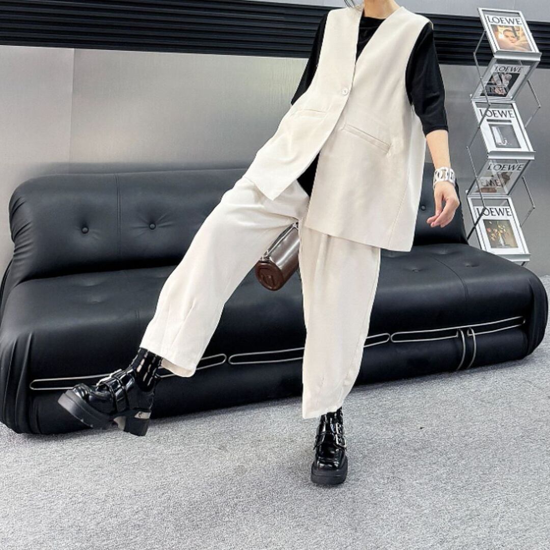 Vネックベストパンツツーピース ST0152