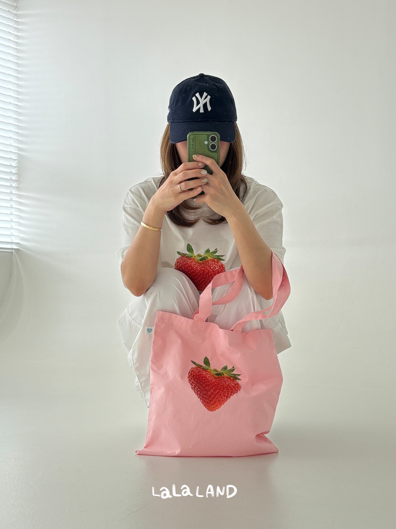 【取寄/韓国直送】LALALAND 26/SM （Mom）ベリーアップルTシャツ｜夏服｜親子コーデ｜韓国子供服